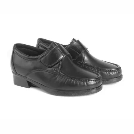 Pair of comfortable black women's shoes with velcro fastening, model 5235 Mayo V2