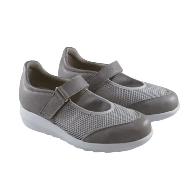 Pair of comfortable women's shoes in pearl colour, with velcro strap and mesh, model 7632-G Grid V2