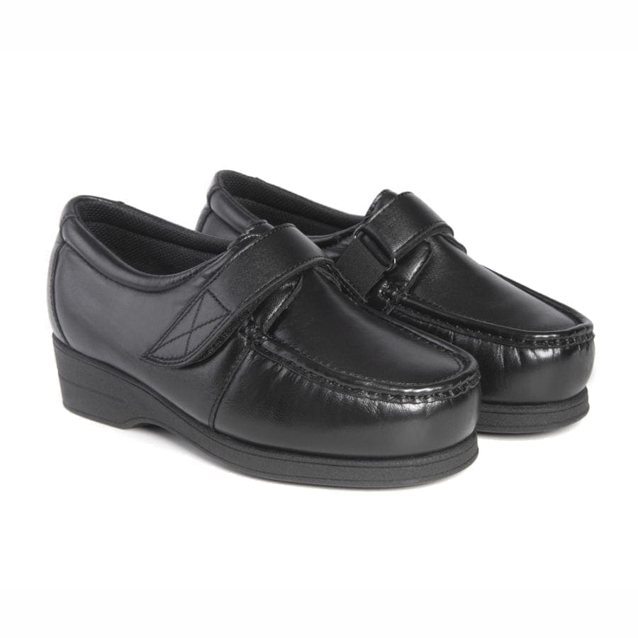 Pair of comfortable shoes with special width and velcro fastening, black, model 5627 Pair of comfortable shoes with special width and velcro fastening, black, model 56272
