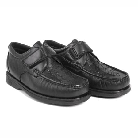 Pair of comfortable men's shoes with velcro fastening, black, model 5660-P53 V2
