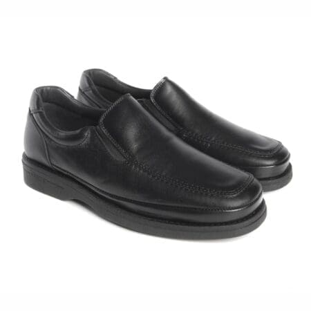 Pair of moccasins, black, with elasticated instep strap, model 5718 V2