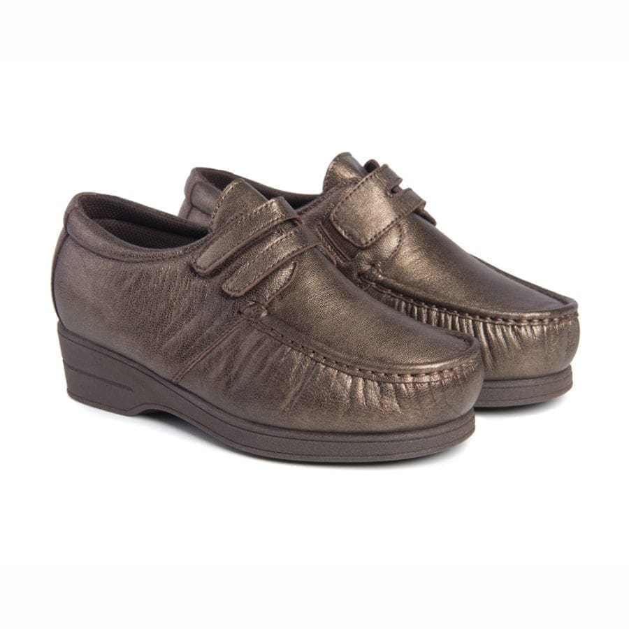 Pair of comfortable women's shoes, copper-brown colour, model 5962-H V2
