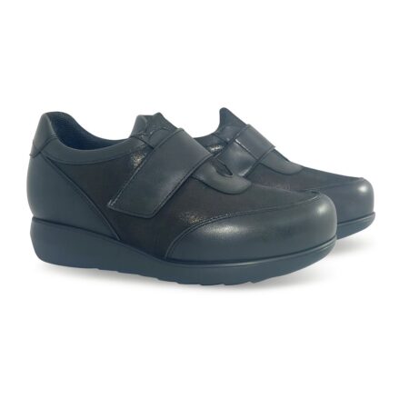 Extra wide shoes for women with velcro fastening, black colour, model 7919-H Diabetic Foot by PInoso's