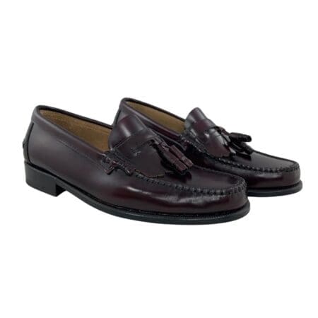Elegant moccasins with tassels, bordeaux colour, model 1003 V2