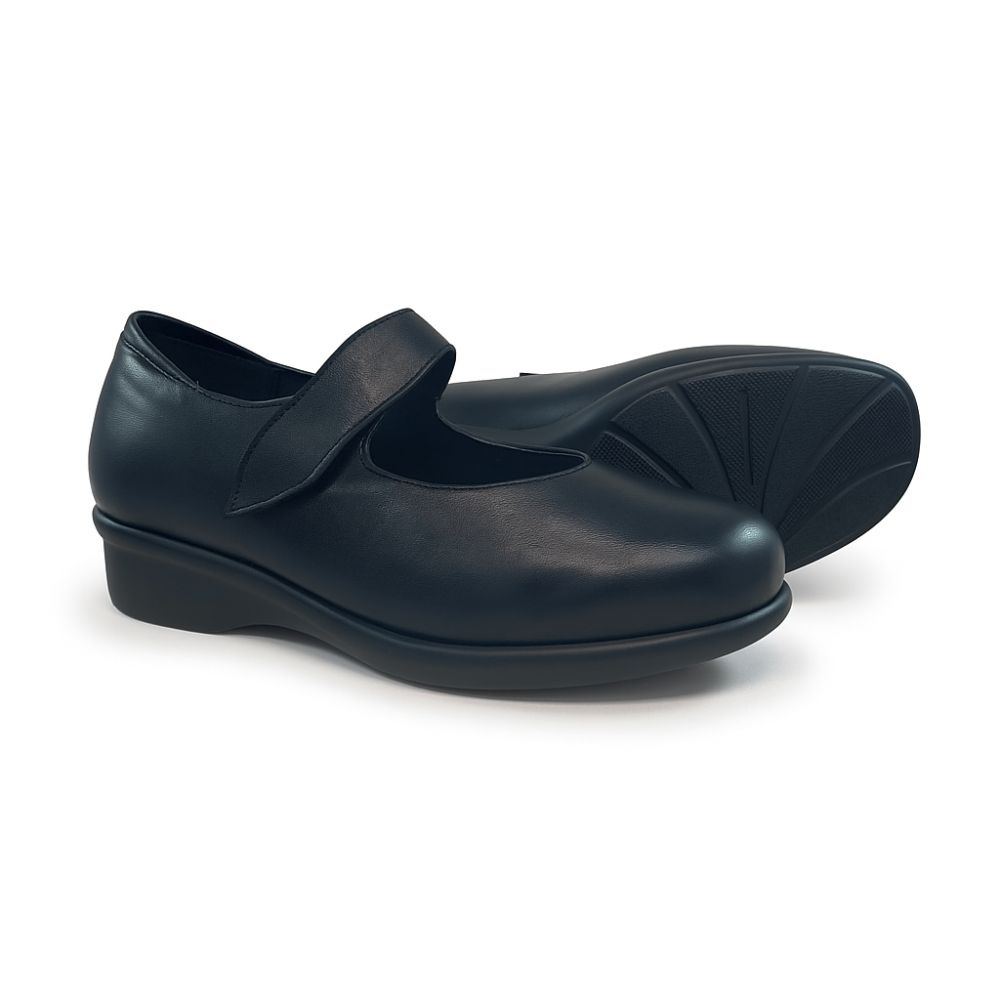 Zapatos Mary Jane confort color negro con cierre velcro, modelo 8419 marca Pinoso's