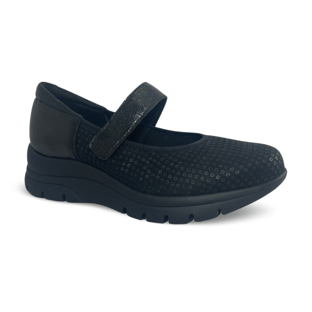 Zapato merceditas cómodas color negro, modelo 8315 Pinoso's